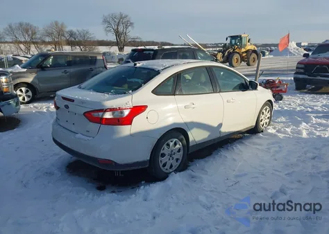 2012 Ford Focus Se z USA, uszkodzony, nr VIN 1FAHP3F26CL283036
